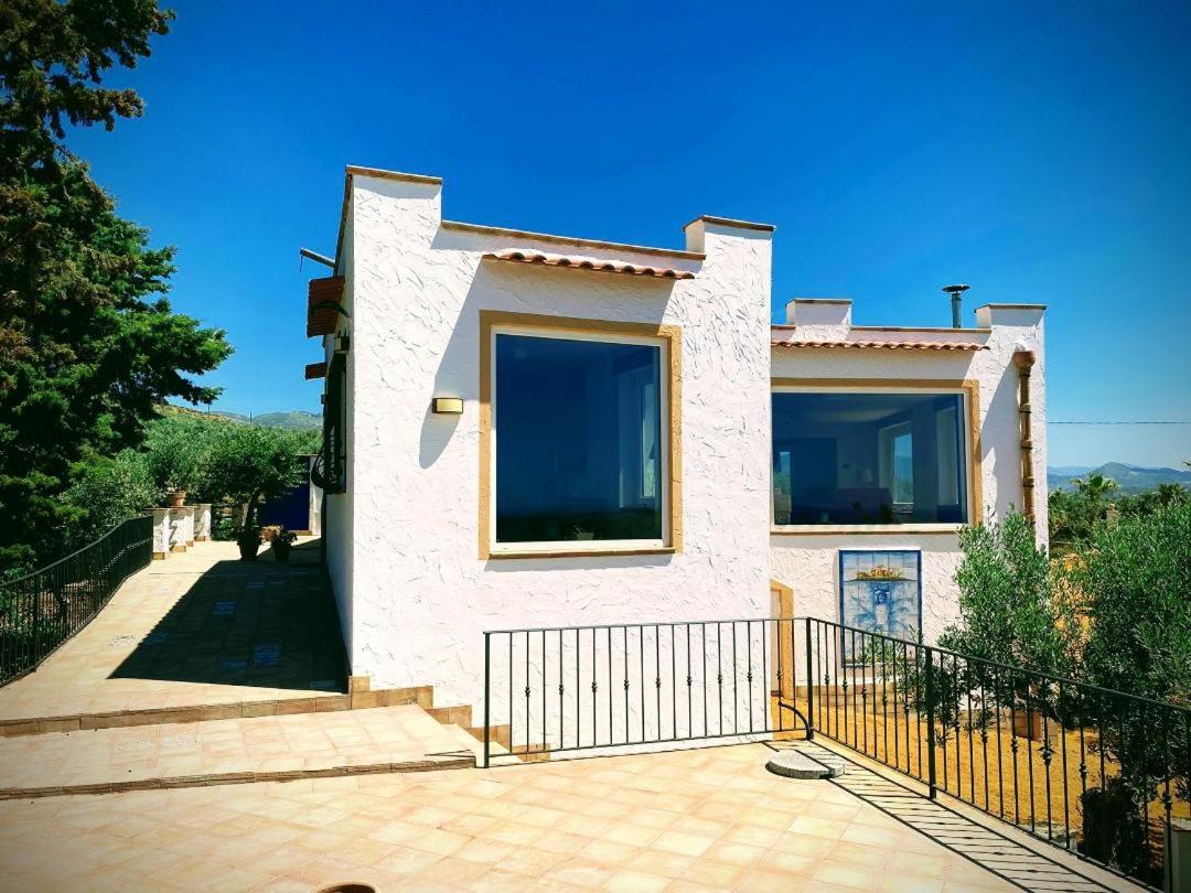 Villa Immersa In Oliveto Vista Mare シャッカ エクステリア 写真